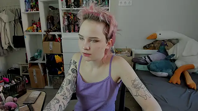 Snapshot of School_Love chatting on 11, 2, 2026 School Love online show from 11, 2, 2026