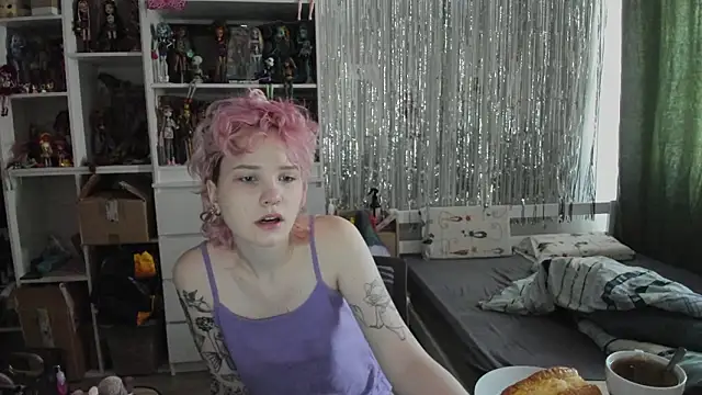 Snapshot of School_Love chatting on 22, 3, 2026 School Love online show from 22, 3, 2026