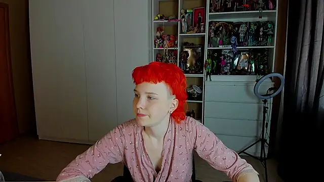 School Love online show from 28, 5, 2026