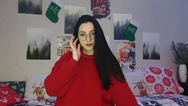 Snapshot of Fluffy_Tiffy chatting on 28, 12, 2024 Fluffy Tiffy online show from 28, 12, 2024