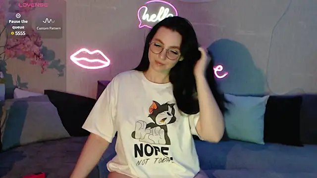Snapshot of Fluffy_Tiffy chatting on 23, 1, 2025 Fluffy Tiffy online show from 23, 1, 2025