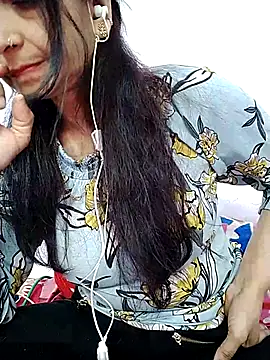 Snapshot of wildsakhi chatting on 18, 2, 2025 wildsakhi online show from 18, 2, 2025