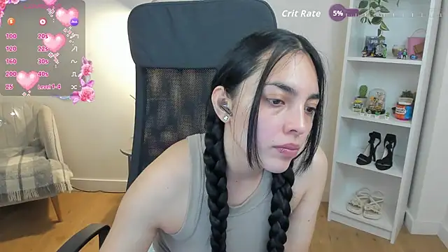  BellaEvans  online show from 8, 5, 2026