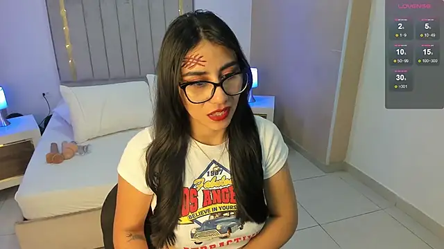 Snapshot of North-Dio chatting on 1, 2, 2025 North-Dio online show from 1, 2, 2025