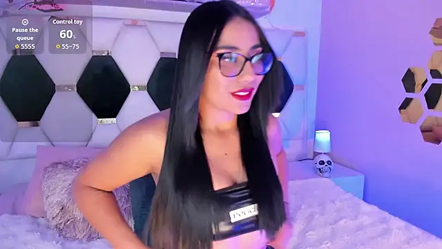 Snapshot of North-Dio chatting on 4, 10, 2025 North-Dio online show from 4, 10, 2025