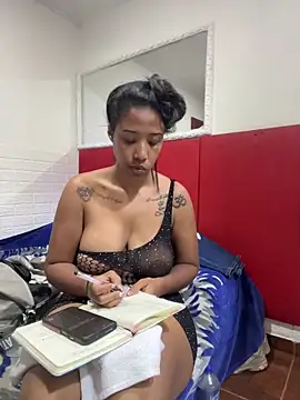 LadyEbonyX online show from 26, 10, 2025