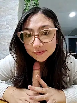 Mia Ruiz online show from 16, 3, 2025