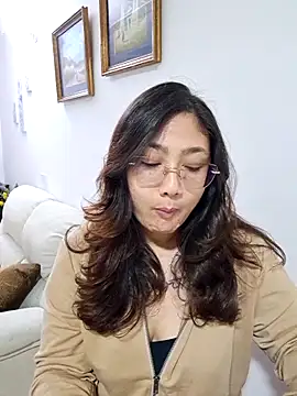 Mia Ruiz online show from 20, 9, 2025