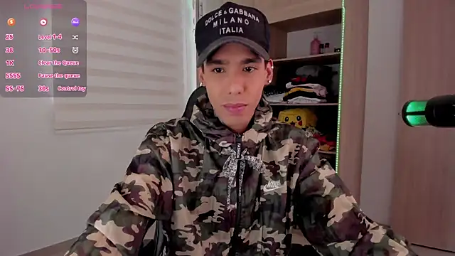 Snapshot of aldrinwhite chatting on 3, 2, 2025 aldrinwhite online show from 3, 2, 2025