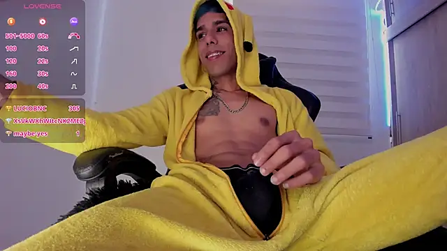 Snapshot of aldrinwhite chatting on 2, 3, 2025 aldrinwhite online show from 2, 3, 2025