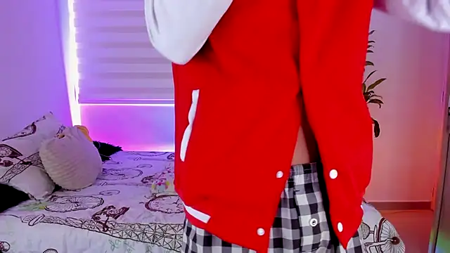 Snapshot of aldrinwhite chatting on 5, 10, 2025 aldrinwhite online show from 5, 10, 2025