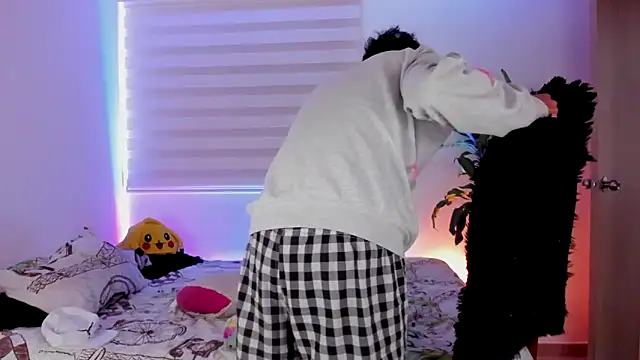 Snapshot of aldrinwhite chatting on 24, 10, 2025 aldrinwhite online show from 24, 10, 2025