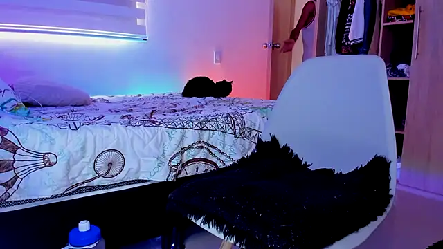 Snapshot of aldrinwhite chatting on 1, 12, 2025 aldrinwhite online show from 1, 12, 2025