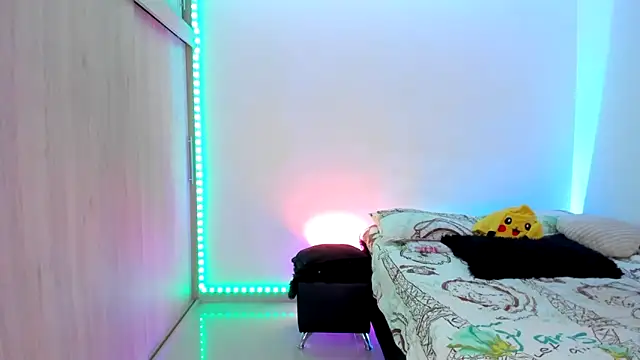 Snapshot of aldrinwhite chatting on 3, 2, 2026 aldrinwhite online show from 3, 2, 2026