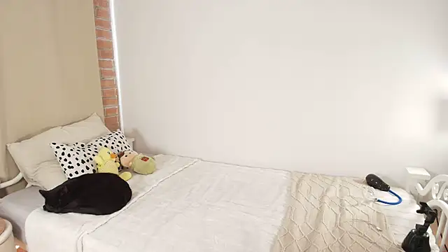 Snapshot of saribelcute chatting on 15, 5, 2026 saribelcute online show from 15, 5, 2026