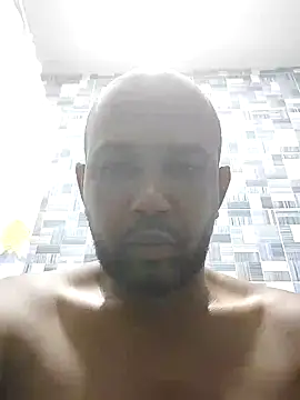 Frankie0880 online show from 9, 1, 2025