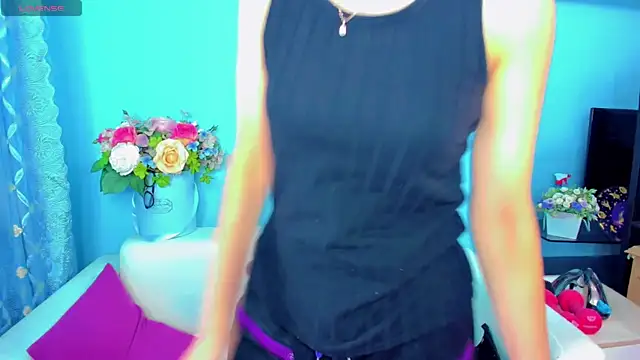 LindaaLu online show from 18, 5, 2026