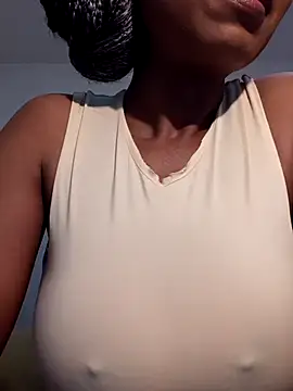 Snapshot of realsquirter chatting on 18, 10, 2025 realsquirter online show from 18, 10, 2025