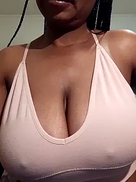 Snapshot of realsquirter chatting on 19, 5, 2026 realsquirter online show from 19, 5, 2026