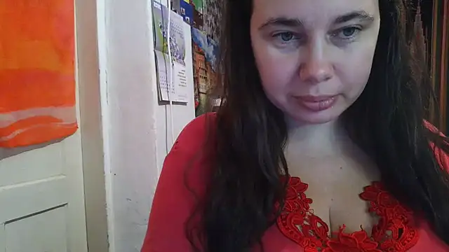 Cora Maro online show from 16, 10, 2025