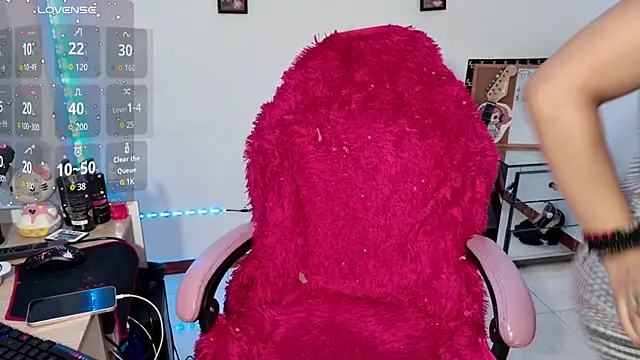 RoxaneEvans  online show from 17, 1, 2026