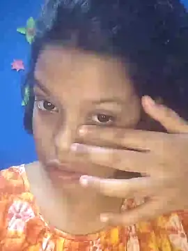 Snapshot of IAMNOTI chatting on 19, 1, 2025 IAMNOTI online show from 19, 1, 2025