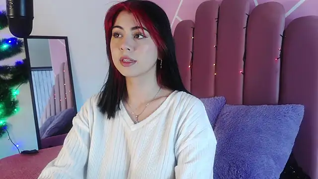 Zoe Benson online show from 19, 12, 2024