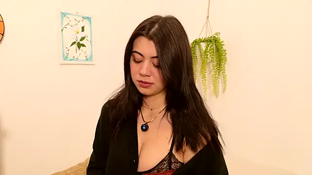 Snapshot of Zoe_Benson chatting on 12, 10, 2025 Zoe Benson online show from 12, 10, 2025