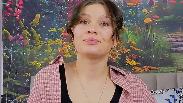 MadameDeFeu online show from 1, 3, 2025