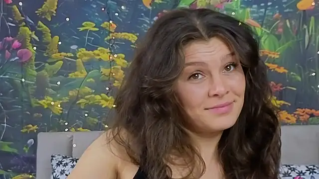 MadameDeFeu online show from 1, 3, 2025