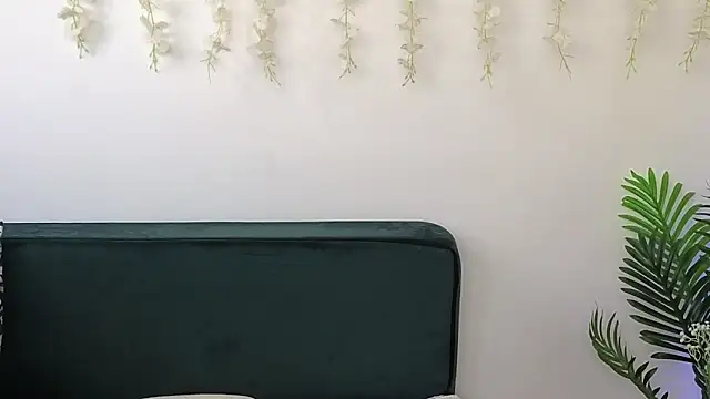 MadameDeFeu online show from 29, 4, 2026