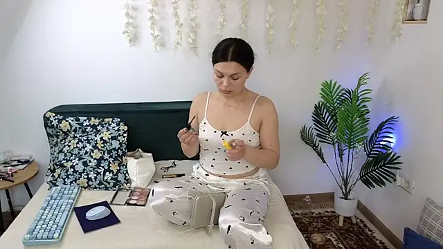 MadameDeFeu online show from 30, 4, 2026