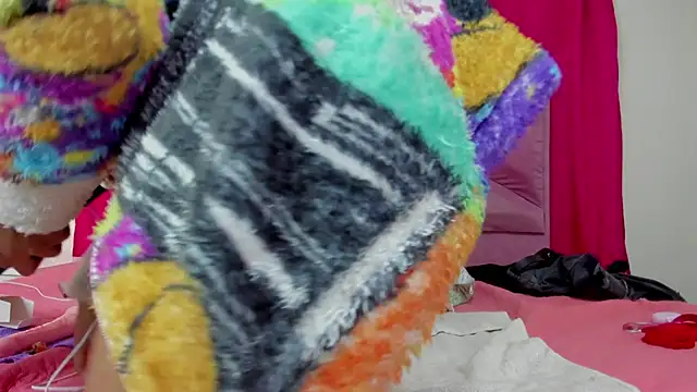 Snapshot of DakotaHoland chatting on 21, 1, 2025 DakotaHoland online show from 21, 1, 2025