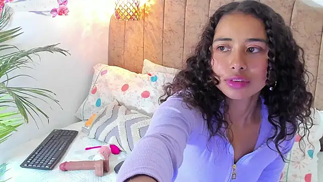 Snapshot of Ammy_nova chatting on 15, 3, 2025 Ammy nova online show from 15, 3, 2025