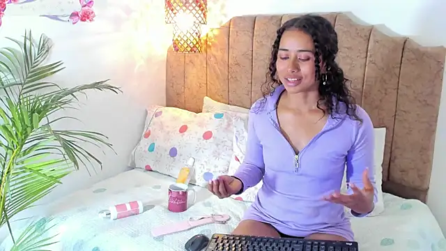 Snapshot of Ammy_nova chatting on 16, 3, 2025 Ammy nova online show from 16, 3, 2025