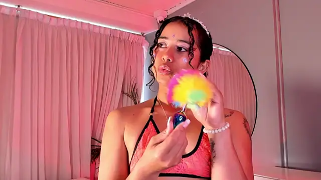 Snapshot of Ammy_nova chatting on 20, 10, 2025 Ammy nova online show from 20, 10, 2025