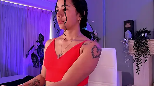 Snapshot of Ammy_nova chatting on 18, 12, 2025 Ammy nova online show from 18, 12, 2025