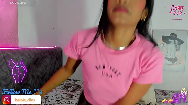 BarbieHotLaura online show from 11, 1, 2026