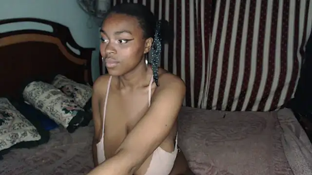 lyssyhorny online show from 2, 3, 2026