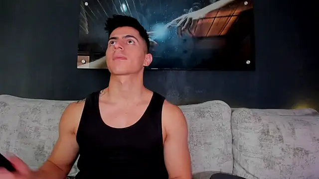 Crhis N Derek online show from 5, 1, 2025