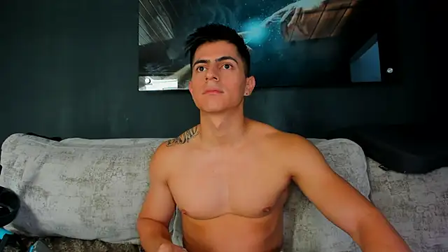 Crhis N Derek online show from 11, 1, 2025