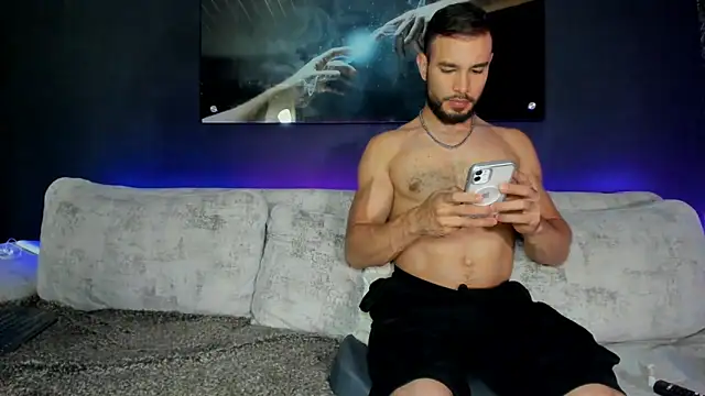 Crhis N Derek online show from 24, 1, 2025