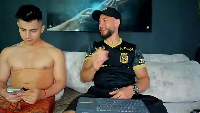 Crhis N Derek online show from 26, 1, 2025