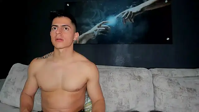 Crhis N Derek online show from 3, 3, 2025