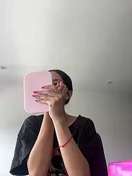 salome-brown online show from 28, 1, 2025