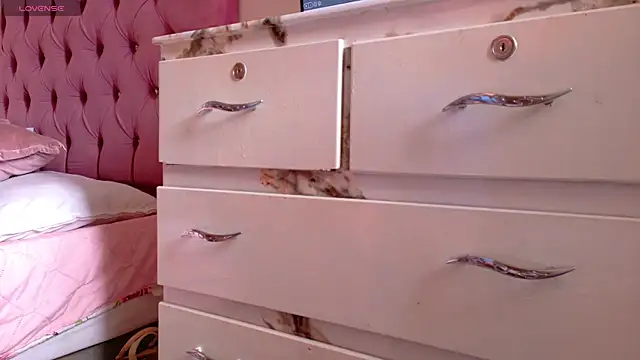 Gaby Vegaa online show from 26, 10, 2025