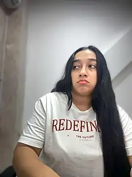 Snapshot of cata_megan chatting on 25, 11, 2025 cata megan online show from 25, 11, 2025