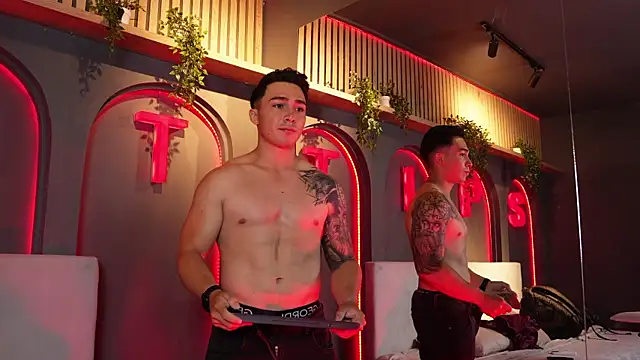 Snapshot of Ryan_Hunt chatting on 29, 9, 2025 Ryan Hunt online show from 29, 9, 2025