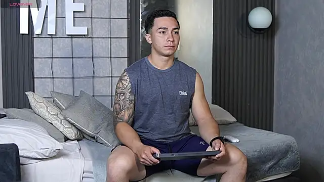 Ryan Hunt online show from 13, 11, 2025