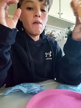 LorenRosse online show from 13, 10, 2025